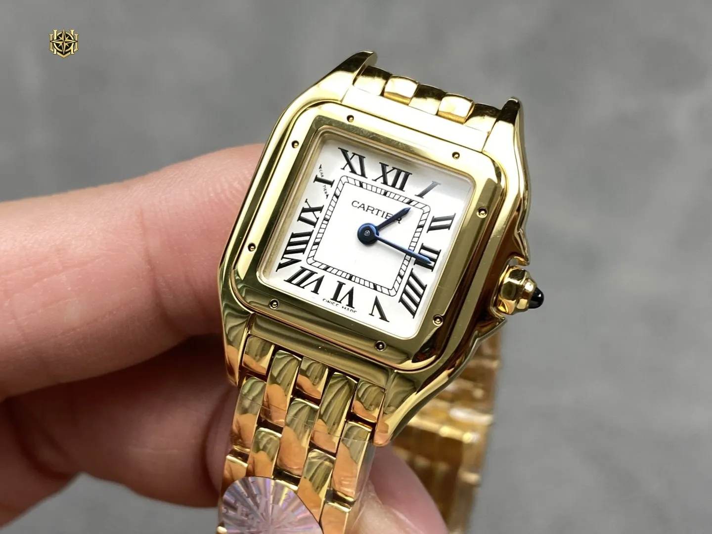 LOSHIFY Premium Timepiece