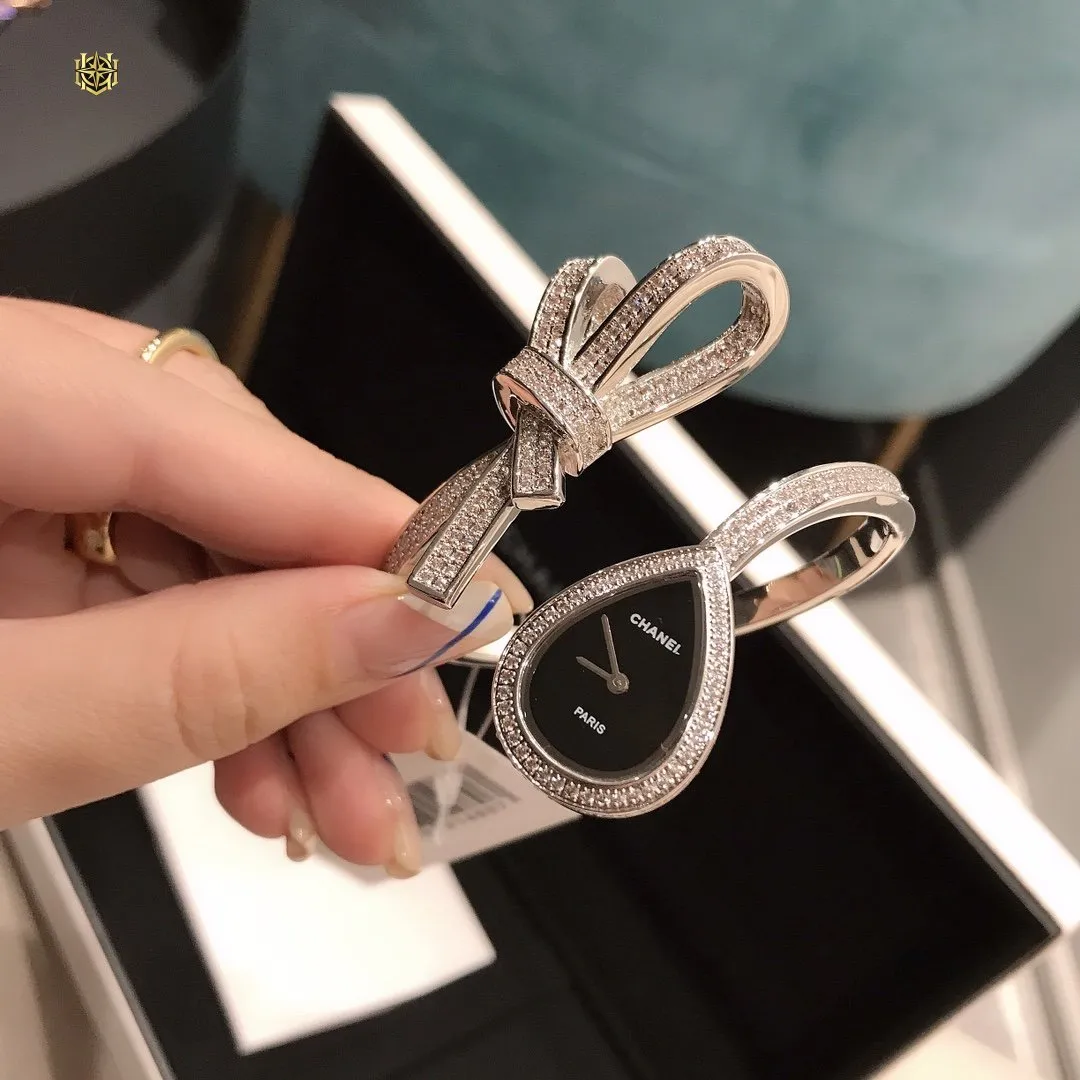LOSHIFY Premium Timepiece