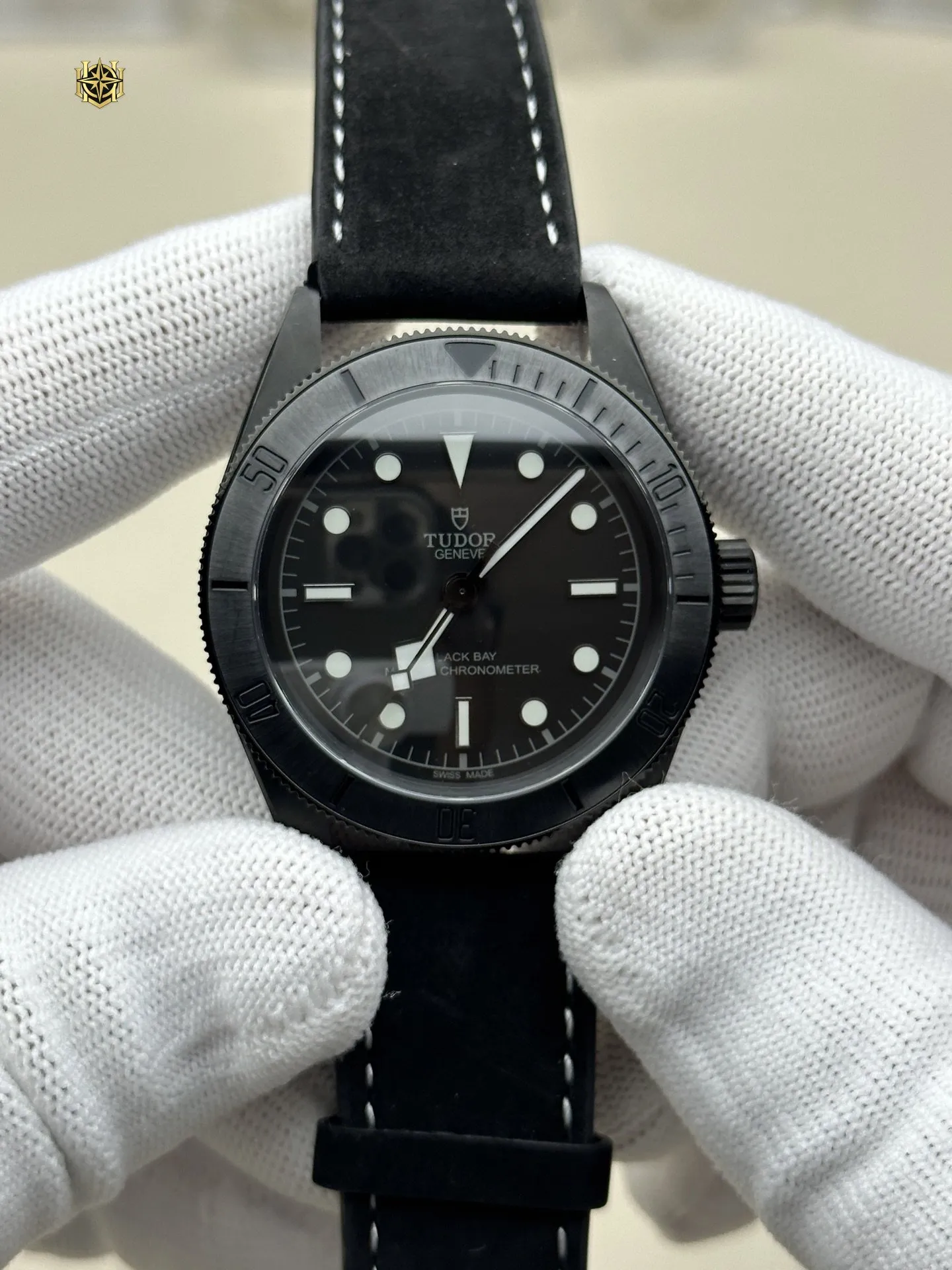 LOSHIFY Premium Timepiece